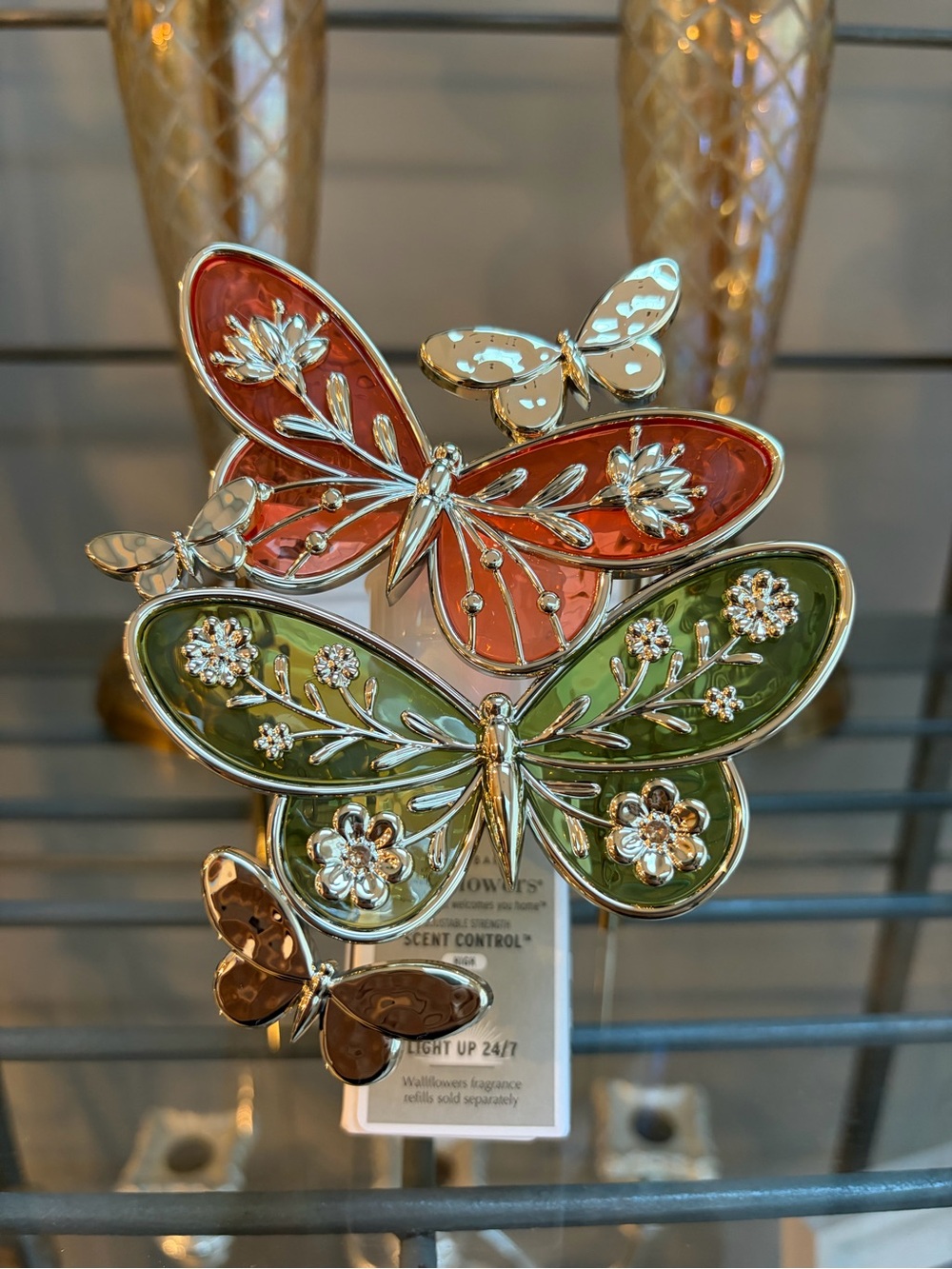 Bath & Body Works Red and Green Butterfly  Garden Wallflower Plug NWT